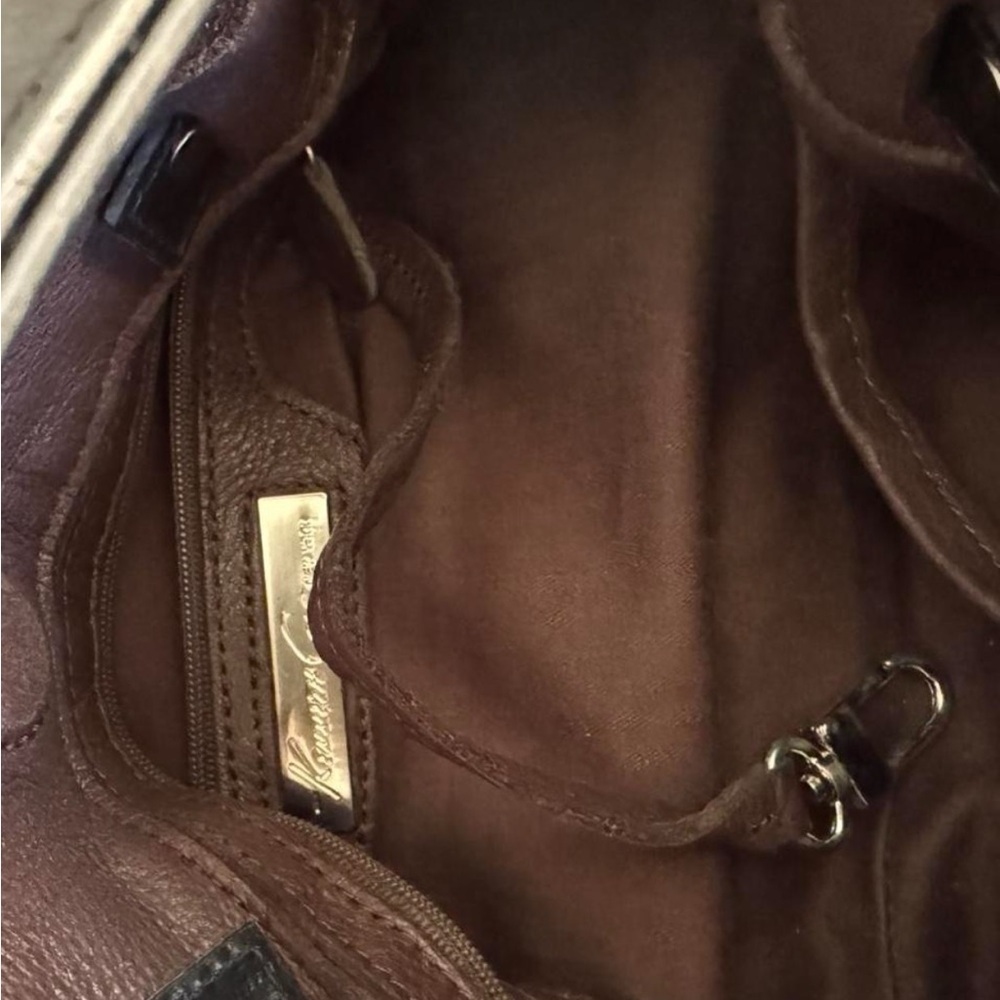 Sold - Picture 6 of 9